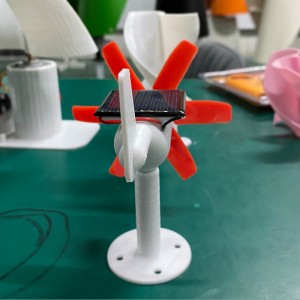 Micro Wind Turbine With LED Light Horizontal 6 Blades Wind Solar Hybrid Wind Generator